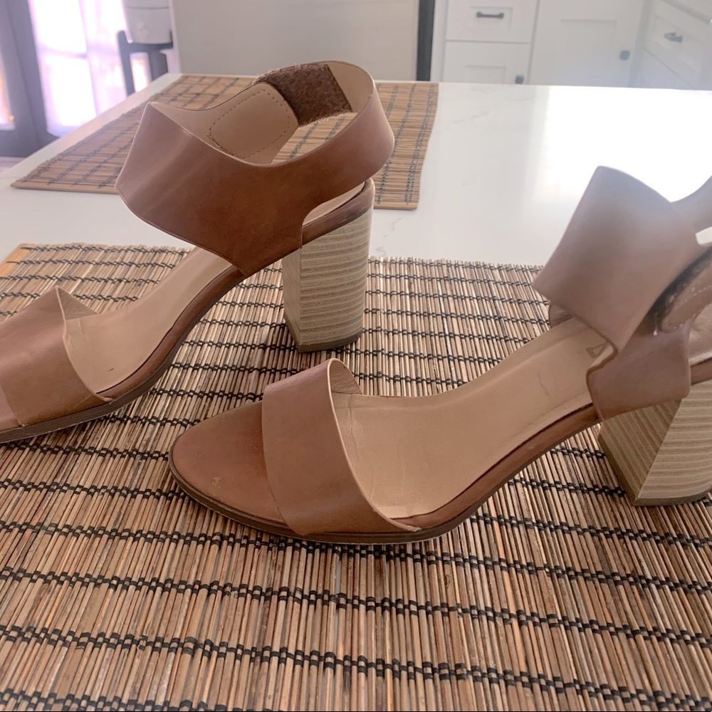 Women shoes 8 1/2